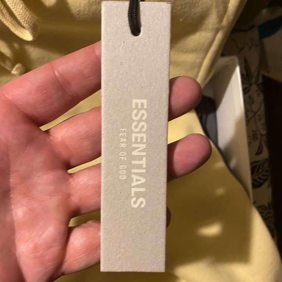 Fear Of God Essentials Joggers Exclusive Yellow Cream Large - Picture 7 of 14